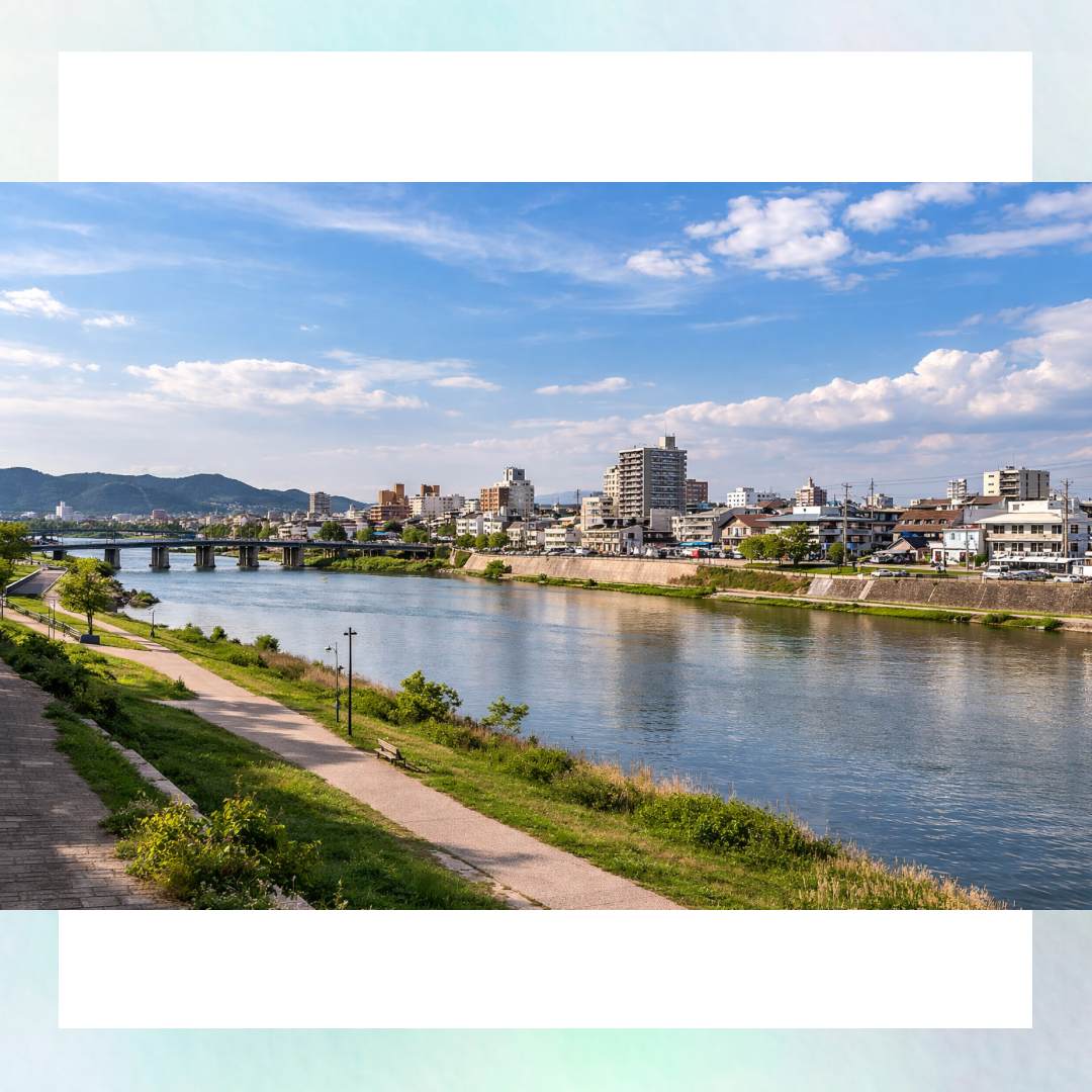 白 グラデーション シンプル 作品紹介 インスタグラム投稿 正方形.png